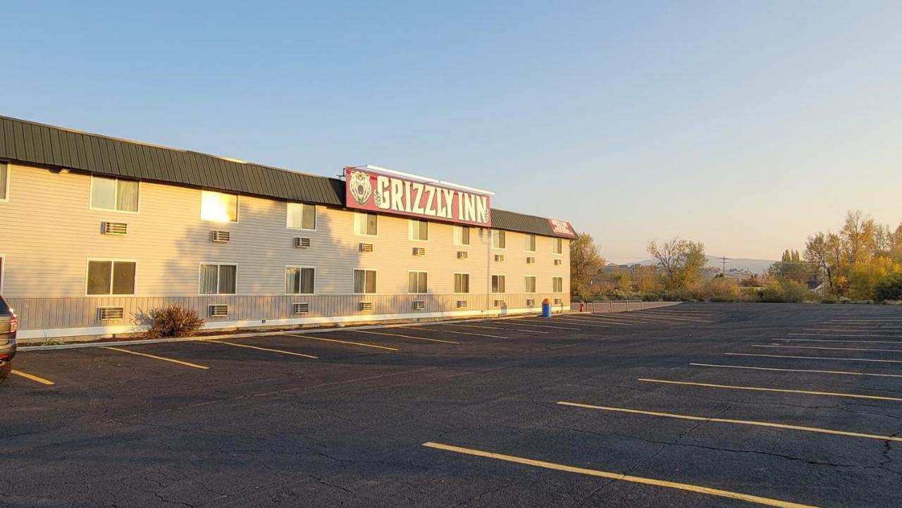 Grizzly Inn เอแวนสตัน ภายนอก รูปภาพ